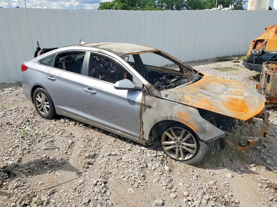Photo 4 from auction – 2017 HYUNDAI SONATA with VIN 5NPE24AF0HH556916