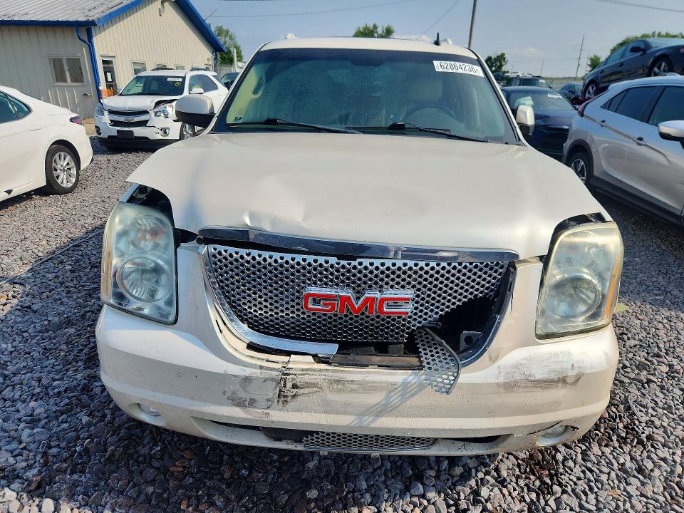 Photo 5 from auction – 2010 GMC YUKON XL with VIN 1GKUKMEF7AR224867