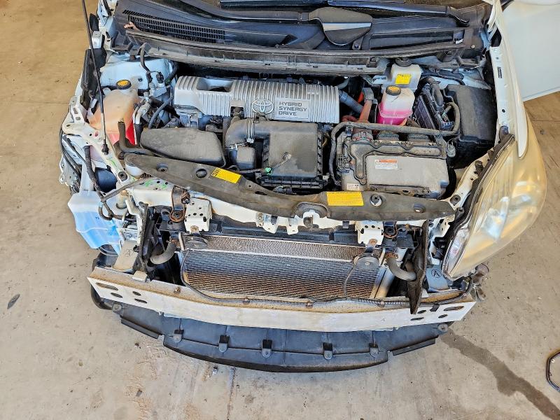 Photo 12 from auction – 2011 TOYOTA PRIUS with VIN JTDKN3DU7B1422711