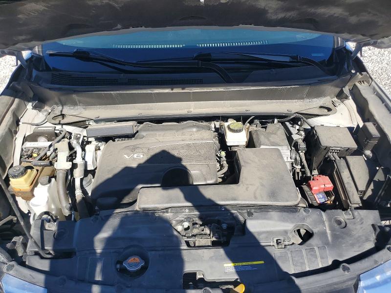 Photo 12 from auction – 2018 NISSAN PATHFINDER with VIN 5N1DR2MN4JC638062
