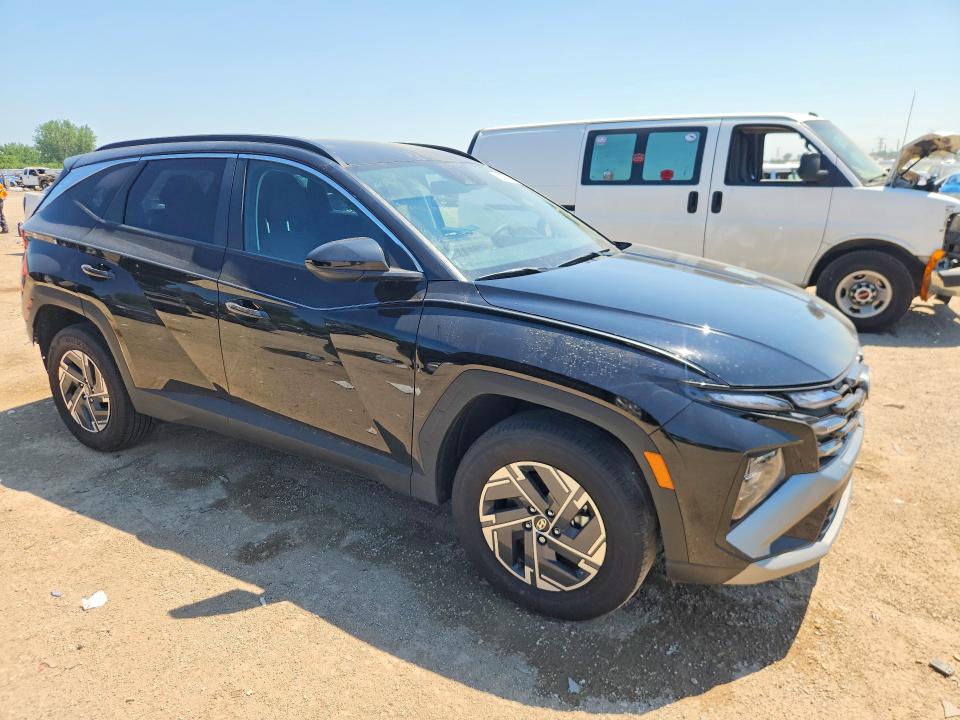 Photo 4 from auction – 2025 HYUNDAI TUCSON with VIN KM8JBDD14SU290355