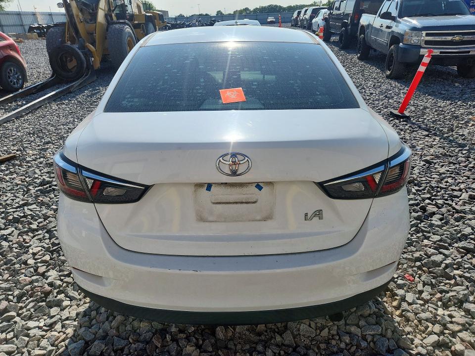 Photo 6 from auction – 2018 TOYOTA YARIS IA with VIN 3MYDLBYV6JY320033