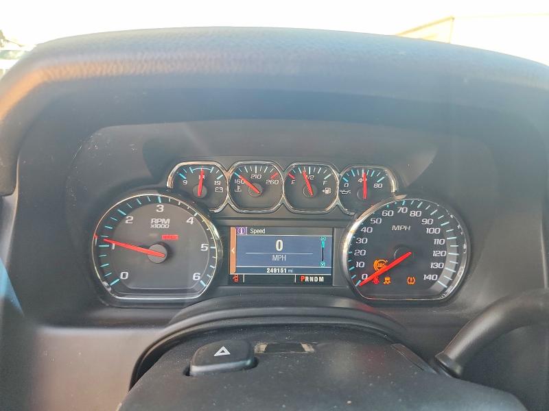 Photo 9 from auction – 2015 CHEVROLET SUBURBAN with VIN 1GNSCHKC0FR250632