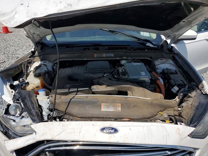 Zdjęcie 11 z aukcji – 2018 FORD FUSION z VIN 3FA6P0LU2JR110429