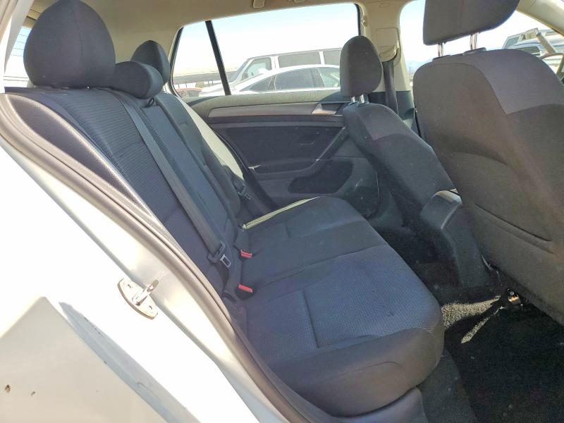 Photo 10 from auction – 2019 VOLKSWAGEN GOLF with VIN 3VWG57AU5KM021157
