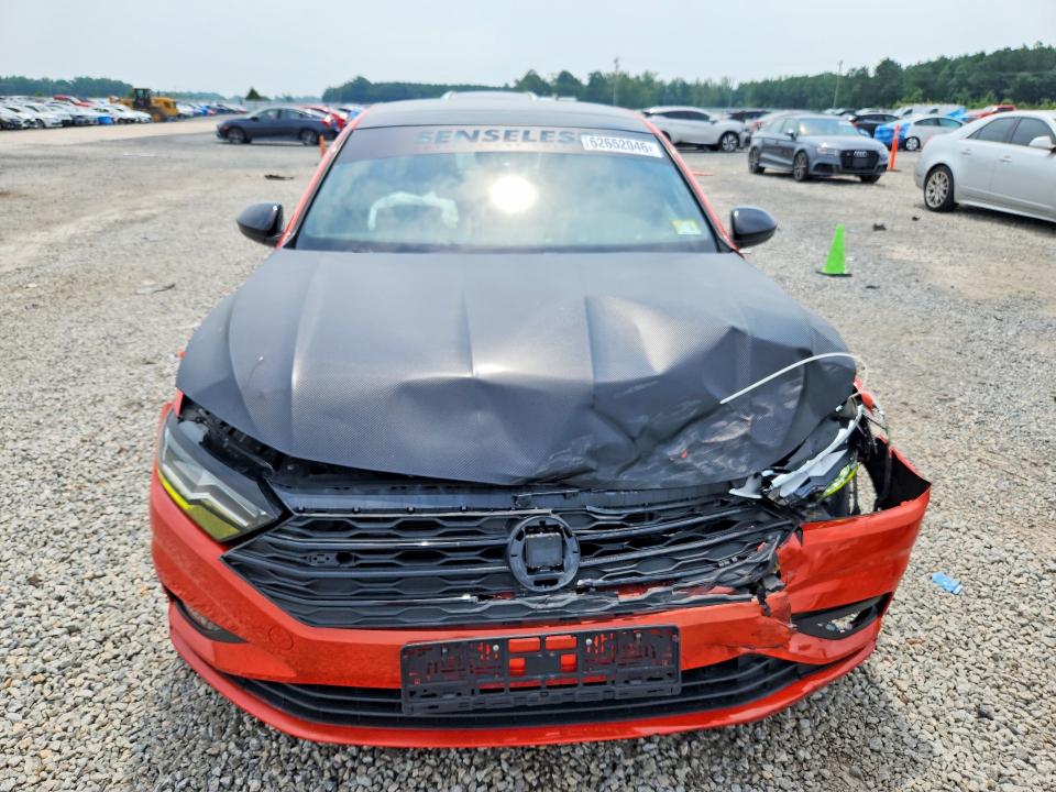 Photo 5 from auction – 2019 VOLKSWAGEN JETTA with VIN 3VWC57BU3KM244374