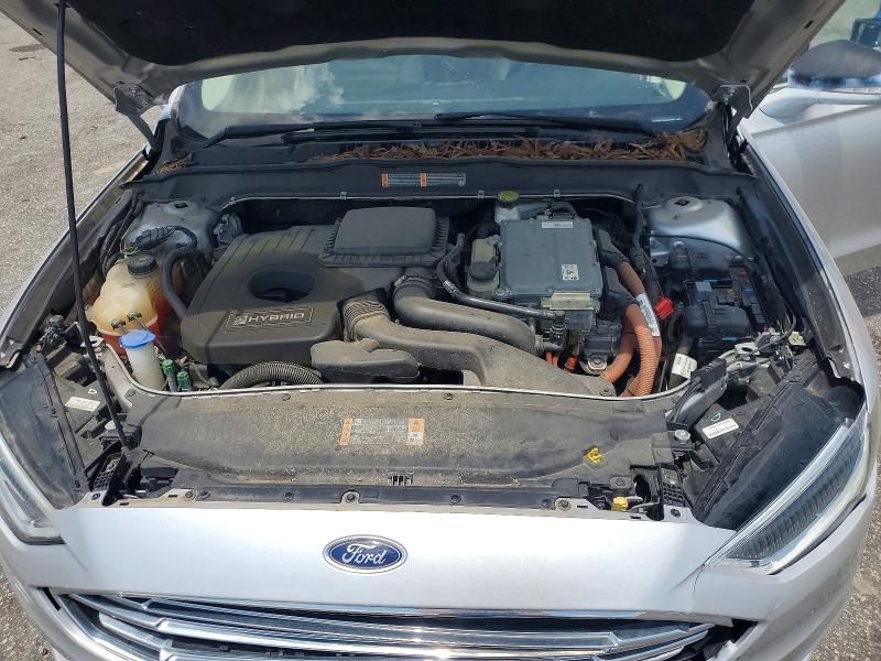 Photo 11 from auction – 2017 FORD FUSION with VIN 3FA6P0LU0HR108088