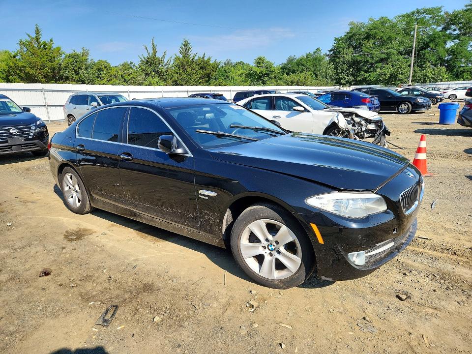 Photo 4 from auction – 2012 BMW 528 with VIN WBAXH5C58CDW03333