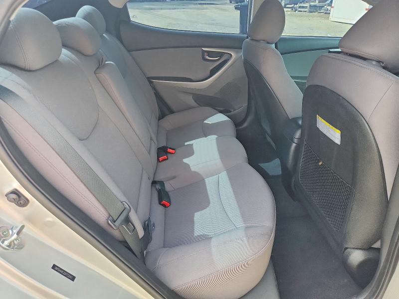 Photo 10 from auction – 2016 HYUNDAI ELANTRA with VIN 5NPDH4AE2GH732042