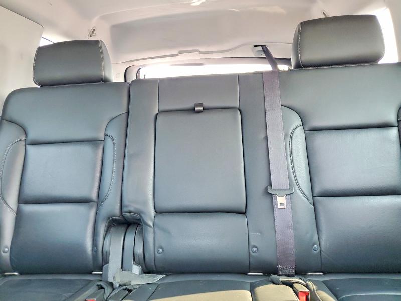 Photo 10 from auction – 2015 CHEVROLET TAHOE with VIN 1GNSCBKC1FR200190