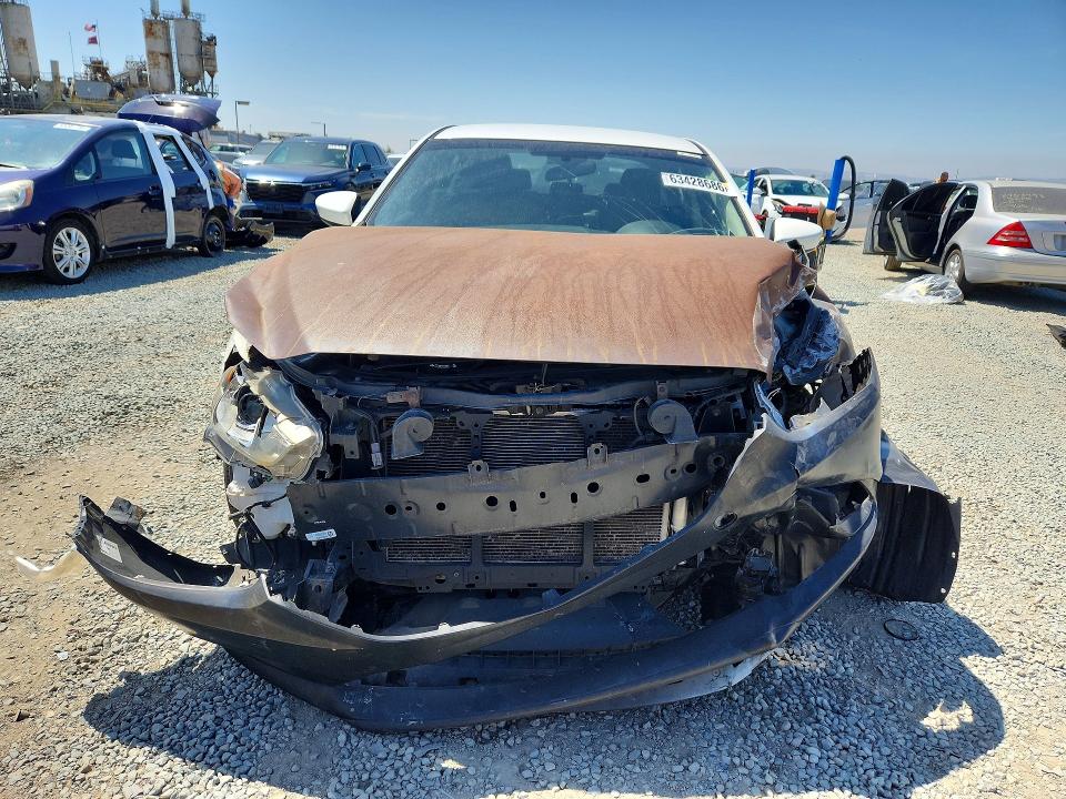 Photo 5 from auction – 2015 MAZDA 6 with VIN JM1GJ1U59F1208131