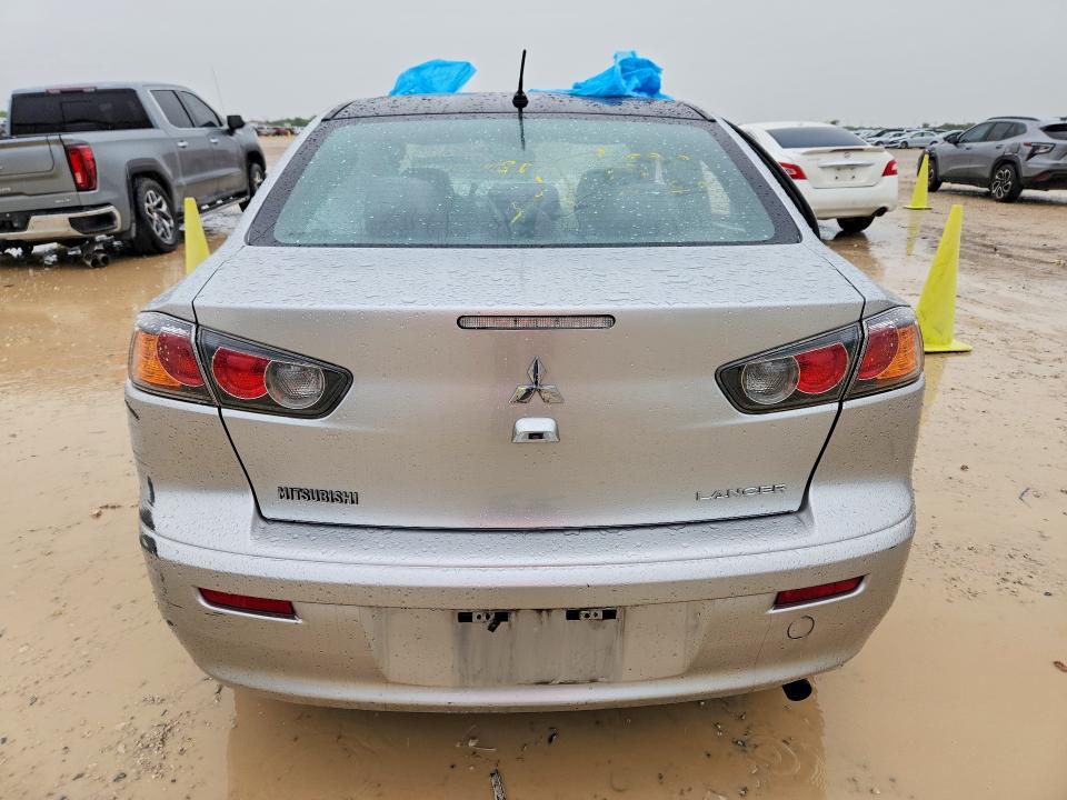 Photo 6 from auction – 2017 MITSUBISHI LANCER with VIN JA32U2FU3HU010818