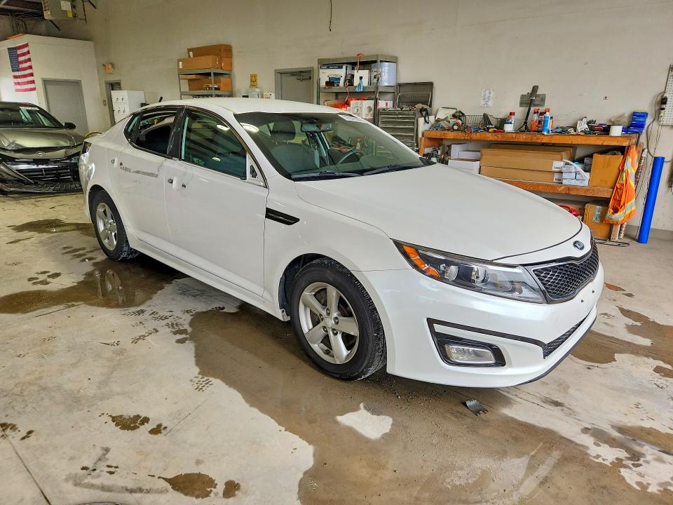 Zdjęcie 4 z aukcji – 2015 KIA OPTIMA z VIN KNAGM4A70F5649523