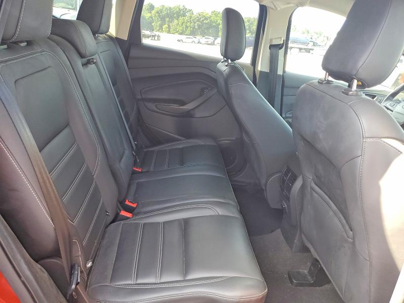 Photo 11 from auction – 2019 FORD ESCAPE with VIN 1FMCU9HDXKUC04700