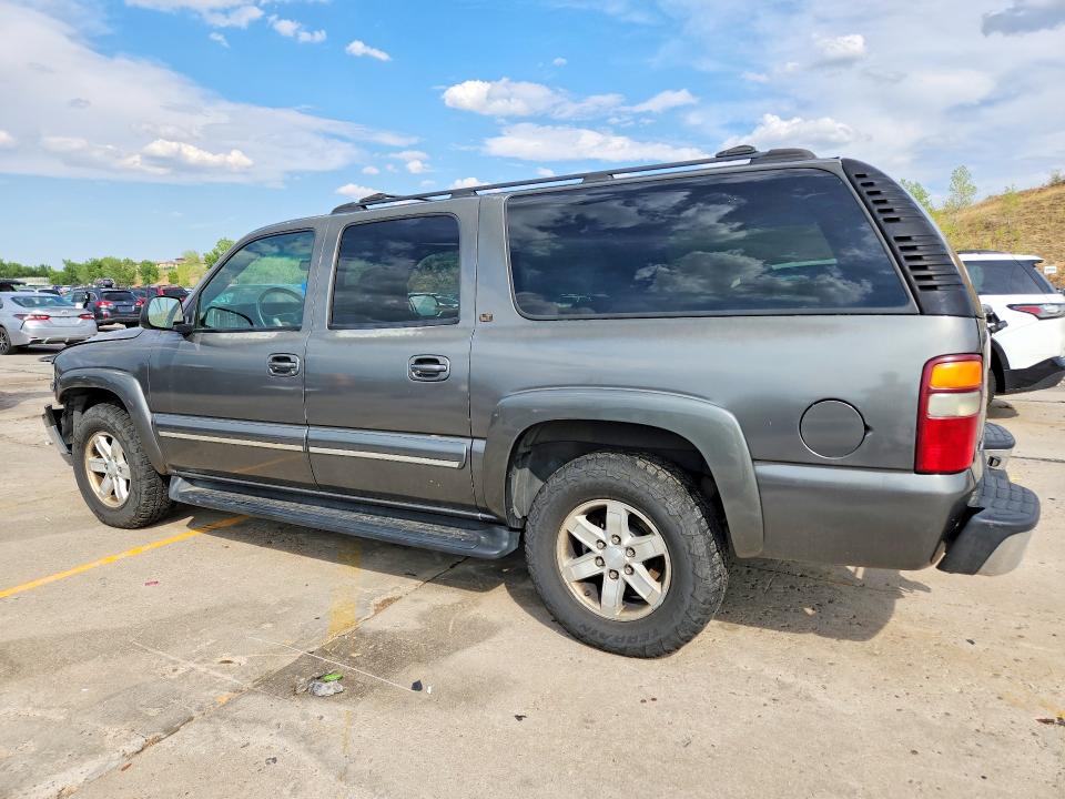 Photo 2 from auction – 2002 CHEVROLET SUBURBAN with VIN 1GNFK16Z62J205763