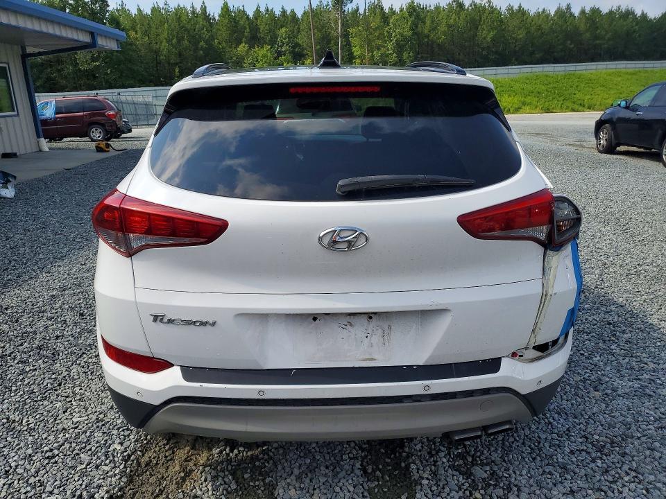 Photo 6 from auction – 2018 HYUNDAI TUCSON with VIN KM8J33A2XJU645208