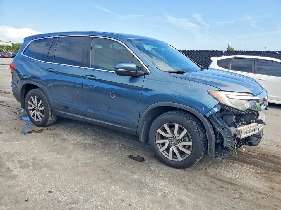Photo 4 from auction – 2021 HONDA PILOT with VIN 5FNYF5H39MB008019