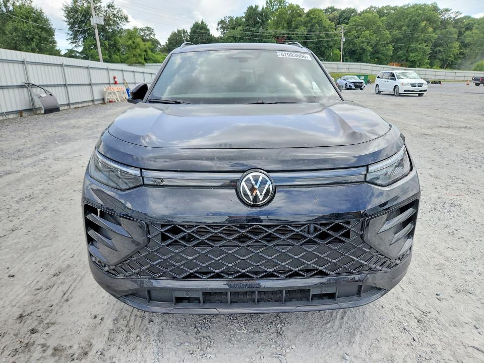 Снимка 5 от търг – 2025 VOLKSWAGEN TIGUAN с VIN 3VVGR7RM8SM063254