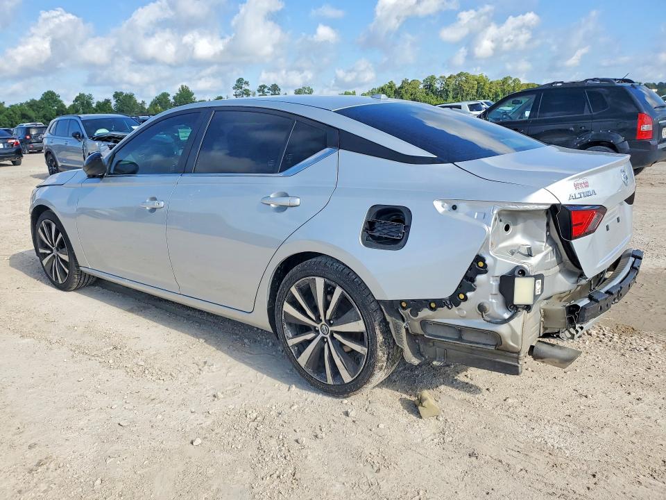 Photo 2 from auction – 2022 NISSAN ALTIMA with VIN 1N4BL4CVXNN383850