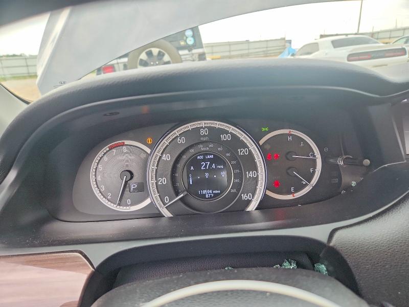 Photo 9 from auction – 2017 HONDA ACCORD with VIN 1HGCR3F96HA041167