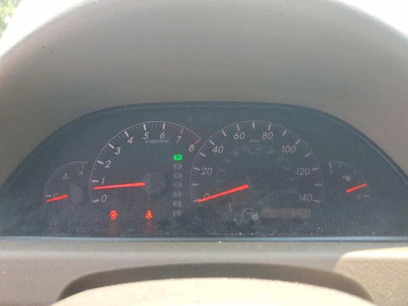 Photo 9 from auction – 2005 TOYOTA CAMRY with VIN 4T1BE32K55U584434