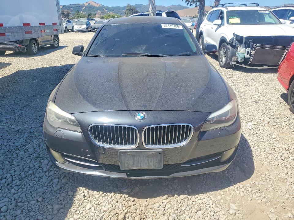 Photo 5 from auction – 2011 BMW 528 with VIN WBAFR1C58BC745994
