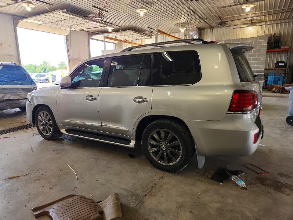Photo 2 from auction – 2009 LEXUS LX with VIN JTJHY00W494019170