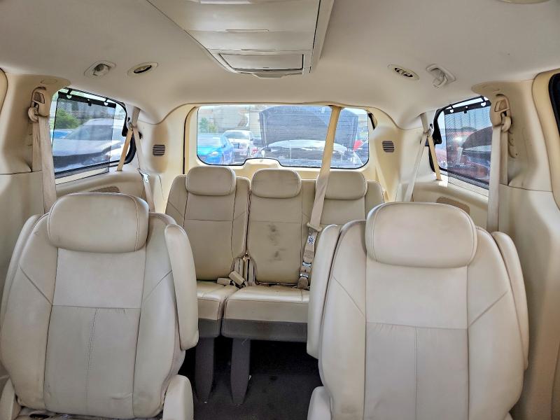 Photo 10 from auction – 2010 CHRYSLER TOWN & COUNTRY with VIN 2A4RR6DX3AR141069