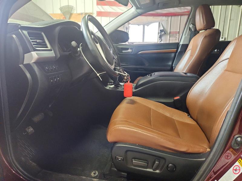 Photo 7 from auction – 2018 TOYOTA HIGHLANDER with VIN 5TDDZRFH0JS834857