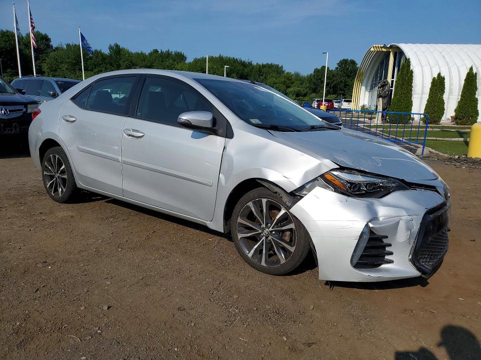 Photo 4 from auction – 2018 TOYOTA COROLLA with VIN 2T1BURHE0JC977664