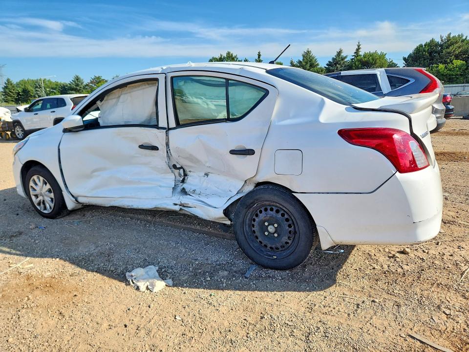 Photo 2 from auction – 2019 NISSAN VERSA with VIN 3N1CN7AP3KL832959