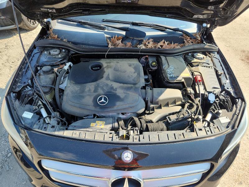 Photo 12 from auction – 2016 MERCEDES-BENZ GLA with VIN WDCTG4EB2GJ191901