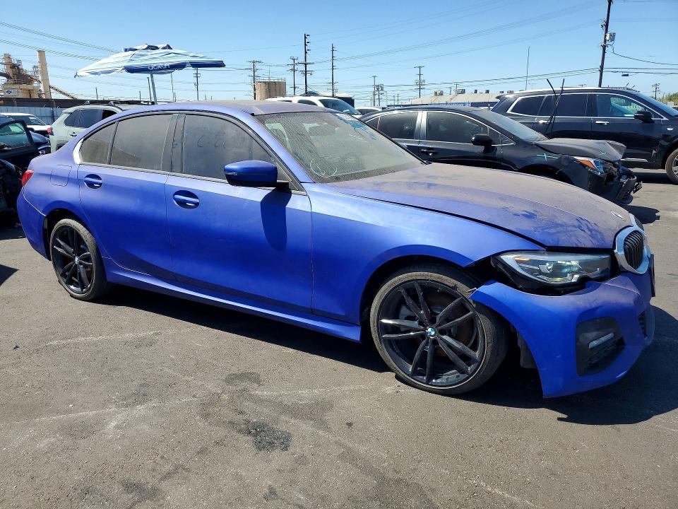 Photo 4 from auction – 2020 BMW 330I with VIN 3MW5R1J00L8B31775