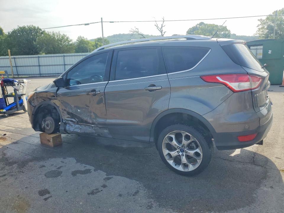 Photo 2 from auction – 2013 FORD ESCAPE with VIN 1FMCU9J92DUA04970