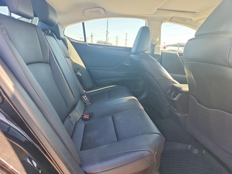Photo 10 from auction – 2019 LEXUS ES with VIN 58AB21B16KU003872
