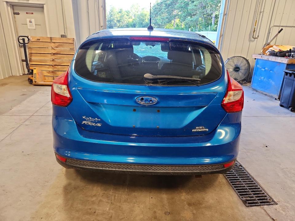 Photo 6 from auction – 2012 FORD FOCUS with VIN 1FAHP3M29CL467678