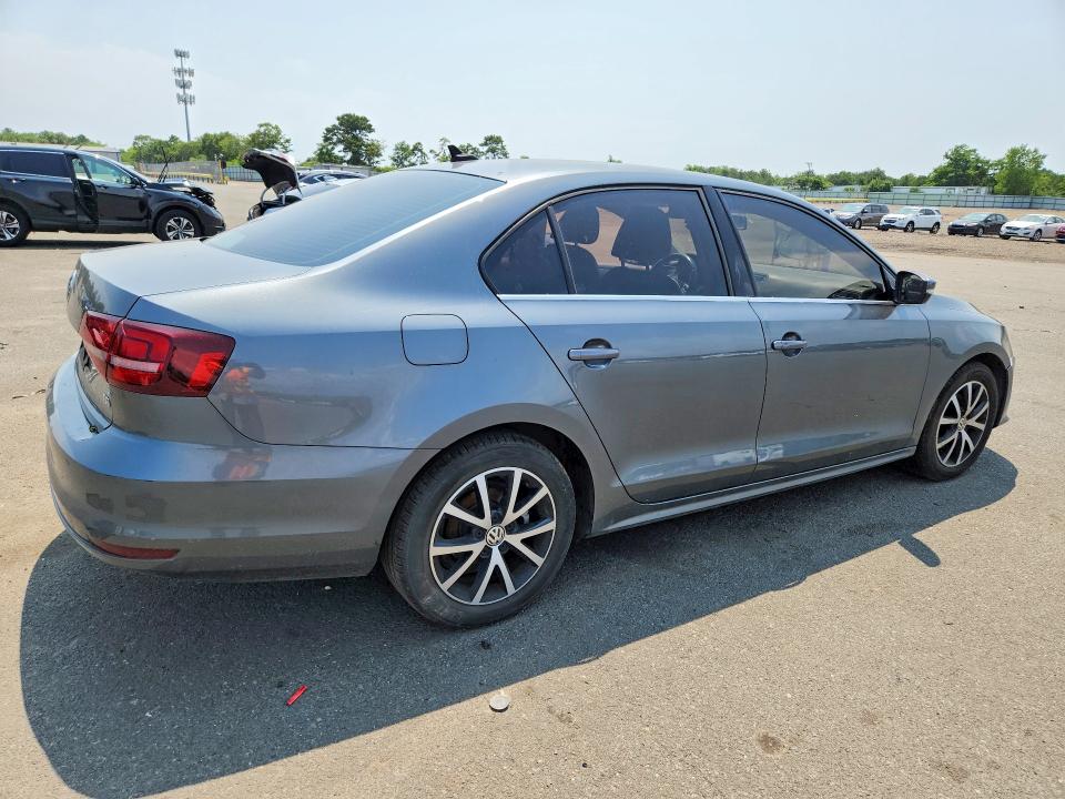Photo 3 from auction – 2017 VOLKSWAGEN JETTA with VIN 3VWDB7AJ9HM325764