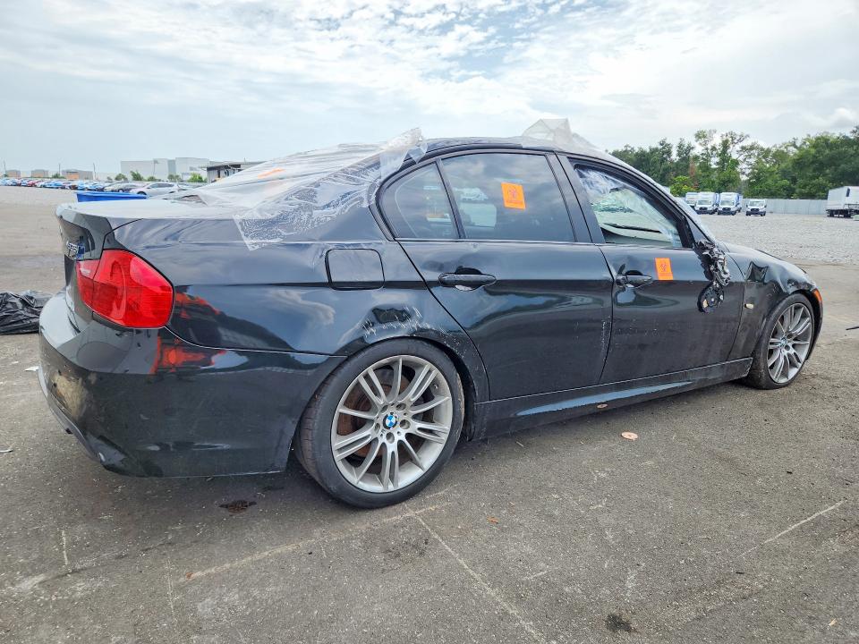 Photo 3 from auction – 2011 BMW 335 with VIN WBAPM5C56BE577013