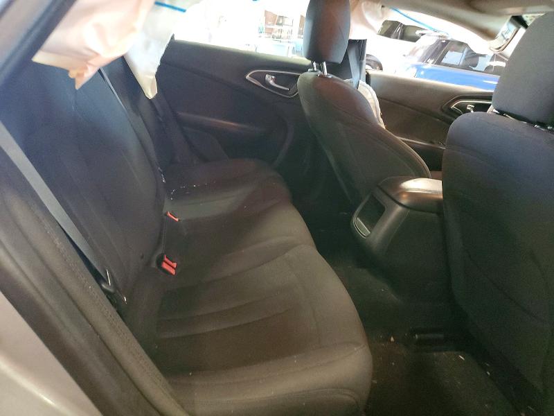 Снимка 10 от търг – 2015 CHRYSLER 200 с VIN 1C3CCCAB9FN590270