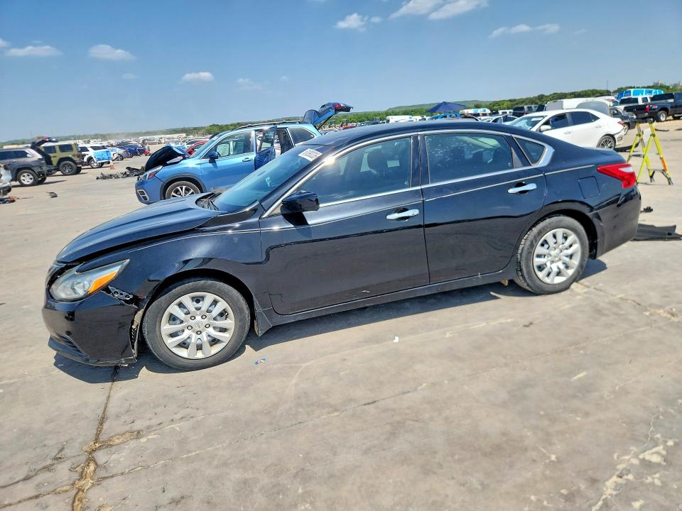NISSAN ALTIMA 2016 with VIN 1N4AL3APXGC279223 - Photo from auction