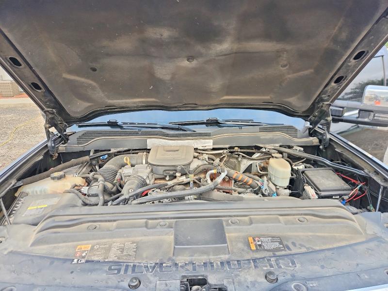Photo 11 from auction – 2015 CHEVROLET SILVERADO with VIN 1GC1KWE80FF581411