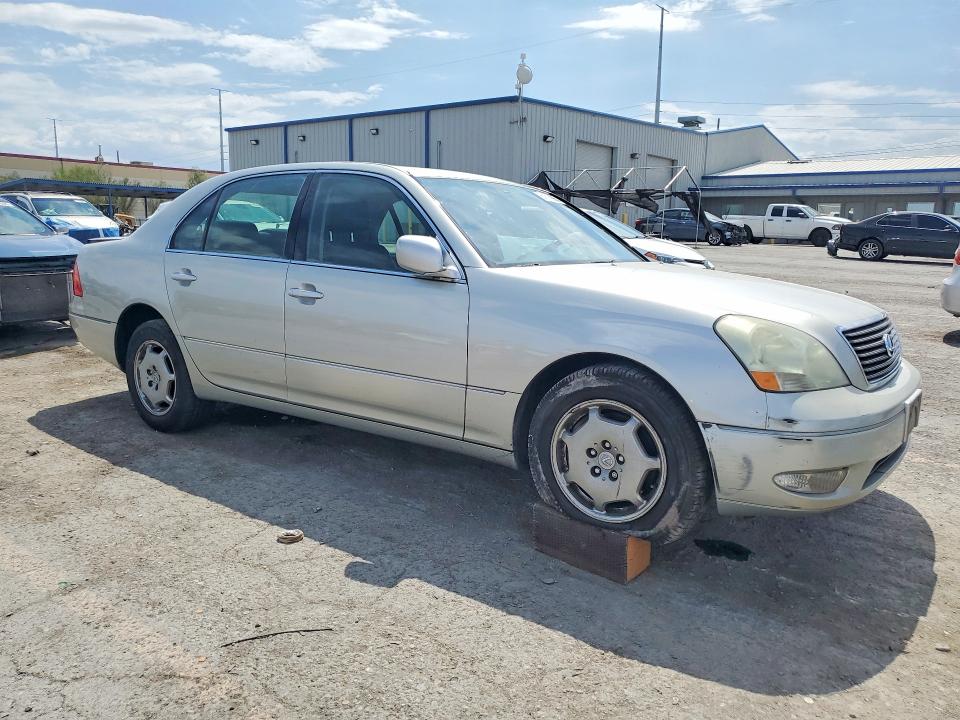 Foto 4 de la subasta – 2002 LEXUS LS con VIN JTHBN30F720054137