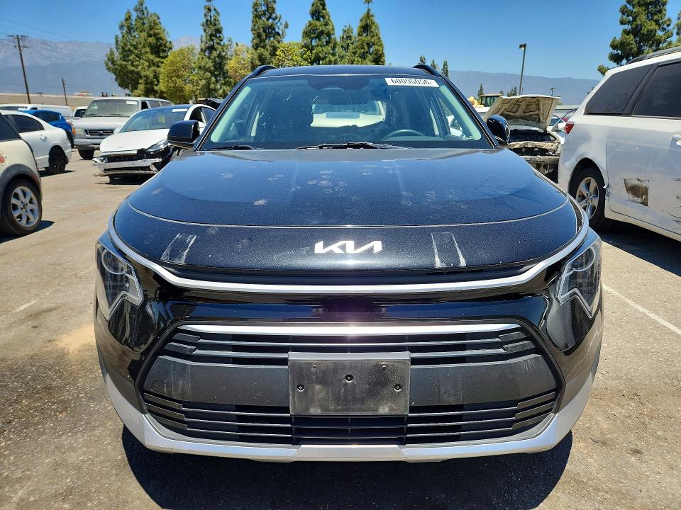 Photo 5 from auction – 2023 KIA NIRO with VIN KNDCP3LE9P5099383