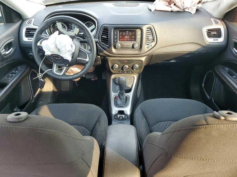 Photo 8 from auction – 2018 JEEP COMPASS with VIN 3C4NJDAB8JT415596