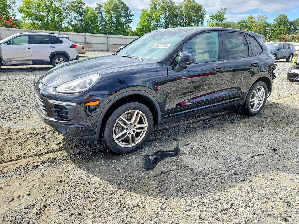 PORSCHE CAYENNE 2018 with VIN WP1AA2A28JKA01995 - Photo from auction