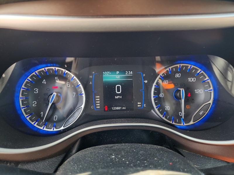 Photo 9 from auction – 2018 CHRYSLER PACIFICA with VIN 2C4RC1BG1JR217207