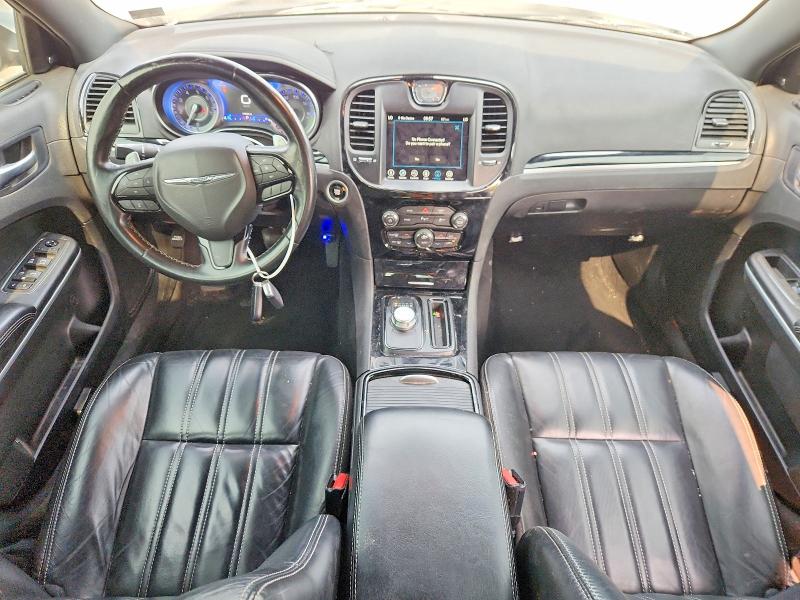 Photo 8 from auction – 2021 CHRYSLER 300 with VIN 2C3CCABG7MH620189
