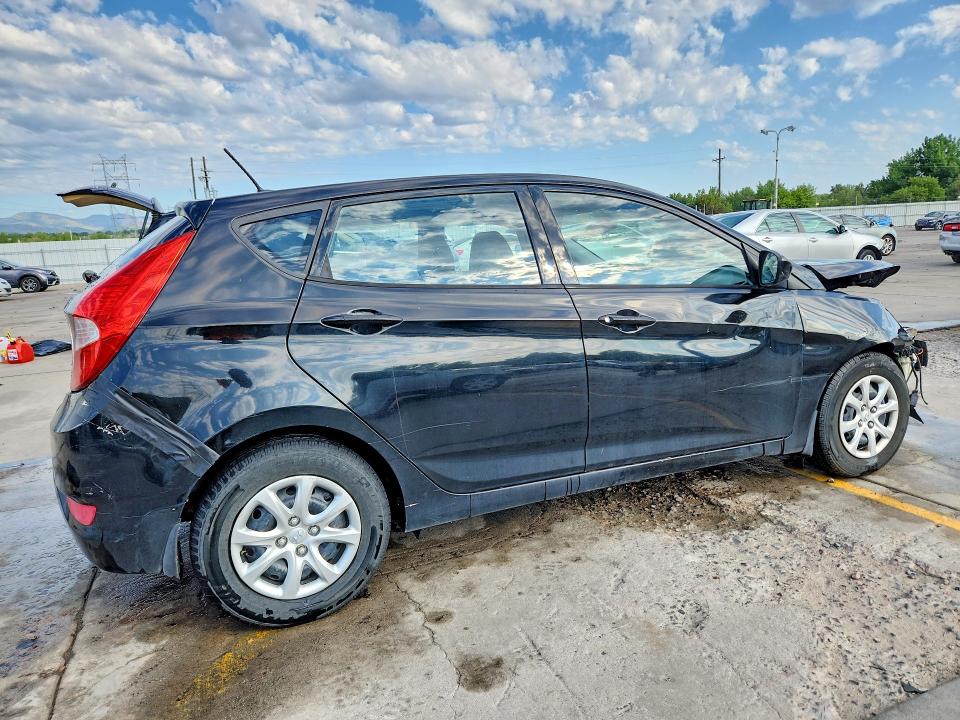 Photo 3 from auction – 2013 HYUNDAI ACCENT with VIN KMHCT5AE8DU087779