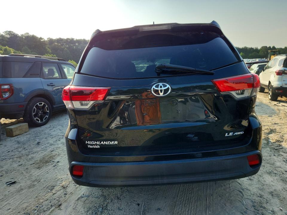 Photo 6 from auction – 2017 TOYOTA HIGHLANDER with VIN 5TDBZRFH5HS379148