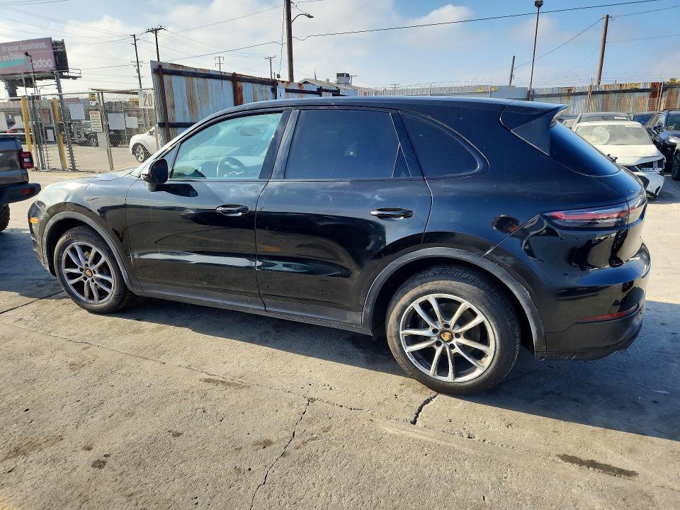Photo 2 from auction – 2019 PORSCHE CAYENNE with VIN WP1AA2AY5KDA06579